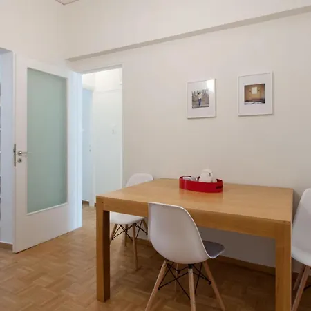 Apartment 2 Bdrm For Up To 6 Guests Next To Acropolis Museum